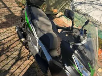 kawasaki j300 special edition nero