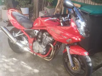 je vends cette motos