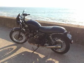 bonneville t100 2010