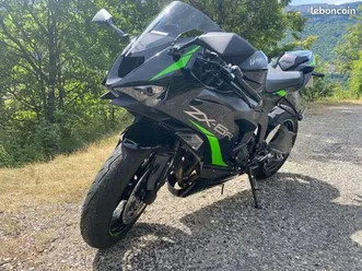 kawasaki zx6r