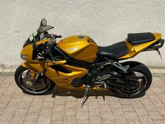 triumph daytona 675
