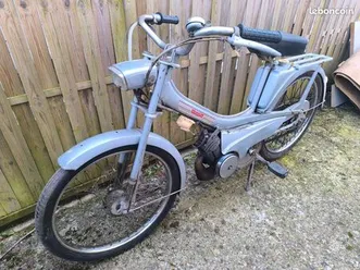 mobylette motobecane av44