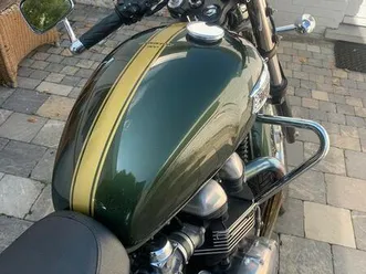 ② thruxton 900 efi en parfait état
