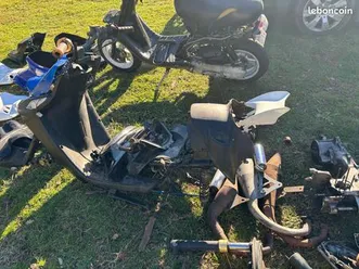 scooter yamaha mbk bws + lot de pièces