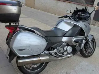 honda - nt 700 deauville abs