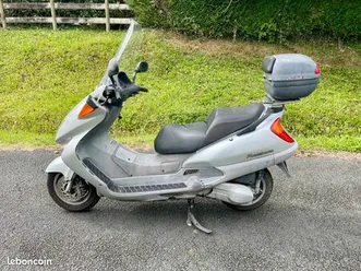 scooter honda panthéon 125 2t - à réparer
