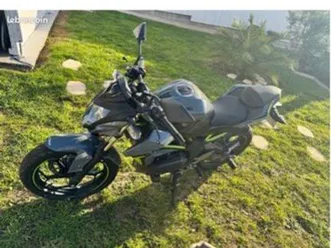 moto kawasaki