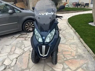 piaggio mp3 400 lt