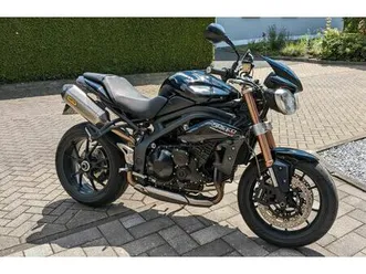 triumph speed triple 1050 abs