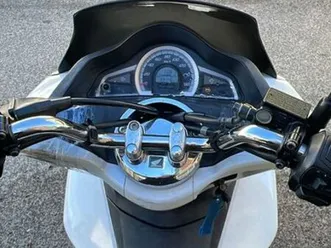 pcx vendo ou troco em carro laranjeiro e feijó