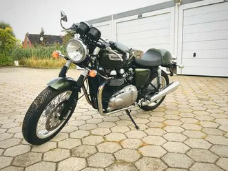 triumph thruxton 986me2 - nur 2.429 km - wie neu