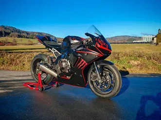 honda cbr 1000 rr sc59