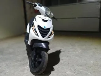 piaggio zip 172cc / 125cc — scooters | piaggio — marktplaats