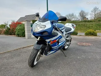 suzuki gsxr 750