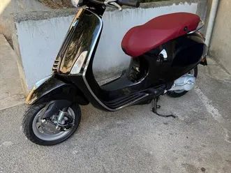 vespa primavera 50 2t novo, 2016 god.