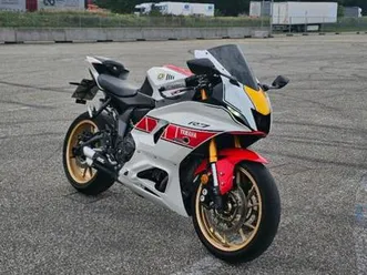 yamaha r7 a2 gedrosselt