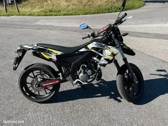 moto 50 cc derbi senda xtrem