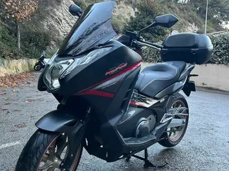 honda intégra 750s -2015-24500 km-full option-akrapovic