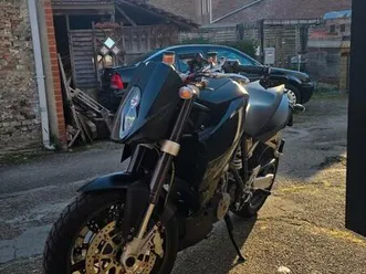 ② ktm superduke 990 2008