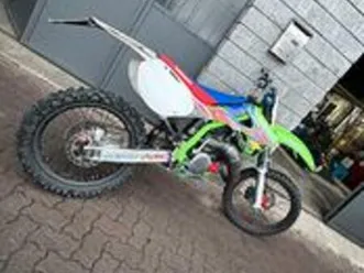 kx 125