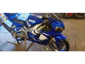 sprzedam yzf r1 w pelni sprawna wola