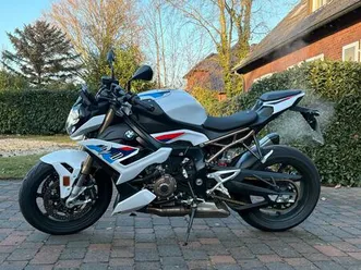 bmw s1000r