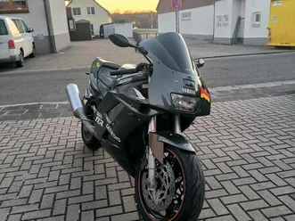 yamaha fzr genesis – vergaser frisch überholt – großer service