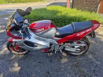 yamaha yzf thunderace