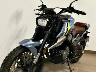 fkm - street scrambler