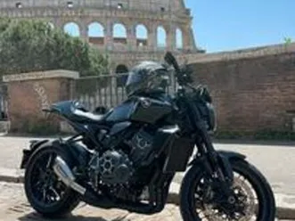 cb 1000 r black edition