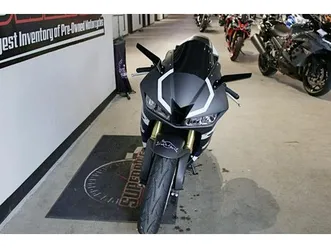 2023 honda® cbr600rr abs