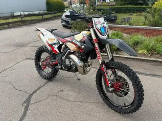 rieju mr 300 pro (gasgas ec)