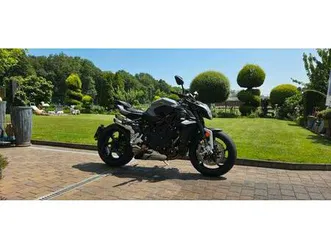 mv agusta brutale 1000 -> limited titanium edition