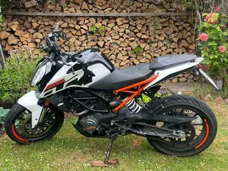 ktm duke 125