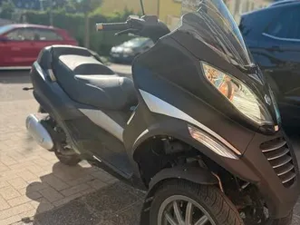 piaggio mp3