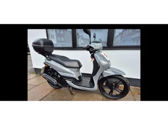 peugeot, tweet, 2022, 125 (cc)low mileage