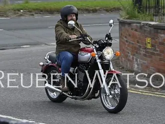 triumph legend deluxe tt 885 cc