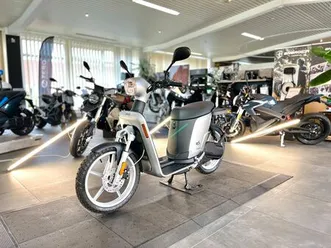 other askoll es2 1.4 city grey-black e-roller italy