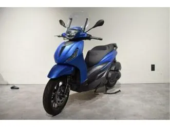 beverly 400 s hpe blue zaffiro | 2025 | 238km | btw motor — scooters | piaggio — marktplaats
