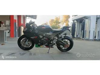 aprilia rsv4 2010 r