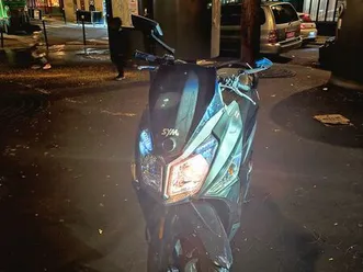 scooter sym jet 50 avec casque et antivol
