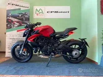 mv agusta brutale 800 dragster rosso