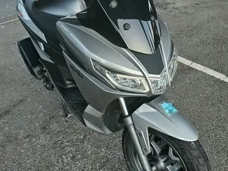 aprilia sxr 50 – 2023 – 11 600 km – très bon état