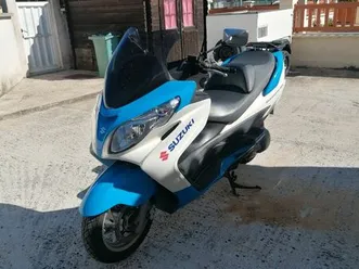scooter suzuki 400