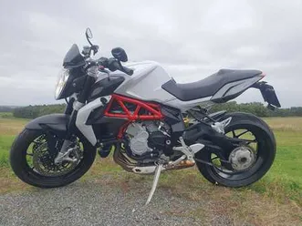 mv agusta brutale 800