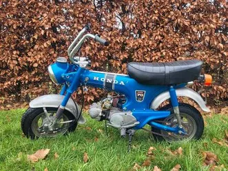 ② moto honda dax st70 oldtimer