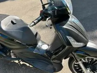 piaggio beverly 300 police