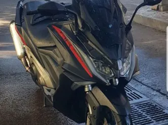 scooter kymco ak 550