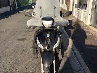 piaggio 125 medley s