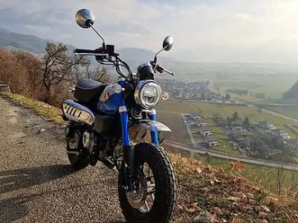 honda monkey 125 bleu